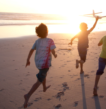 Navigating Summer Vacations as Divorced Parents: Creating Joyful Memories Together
